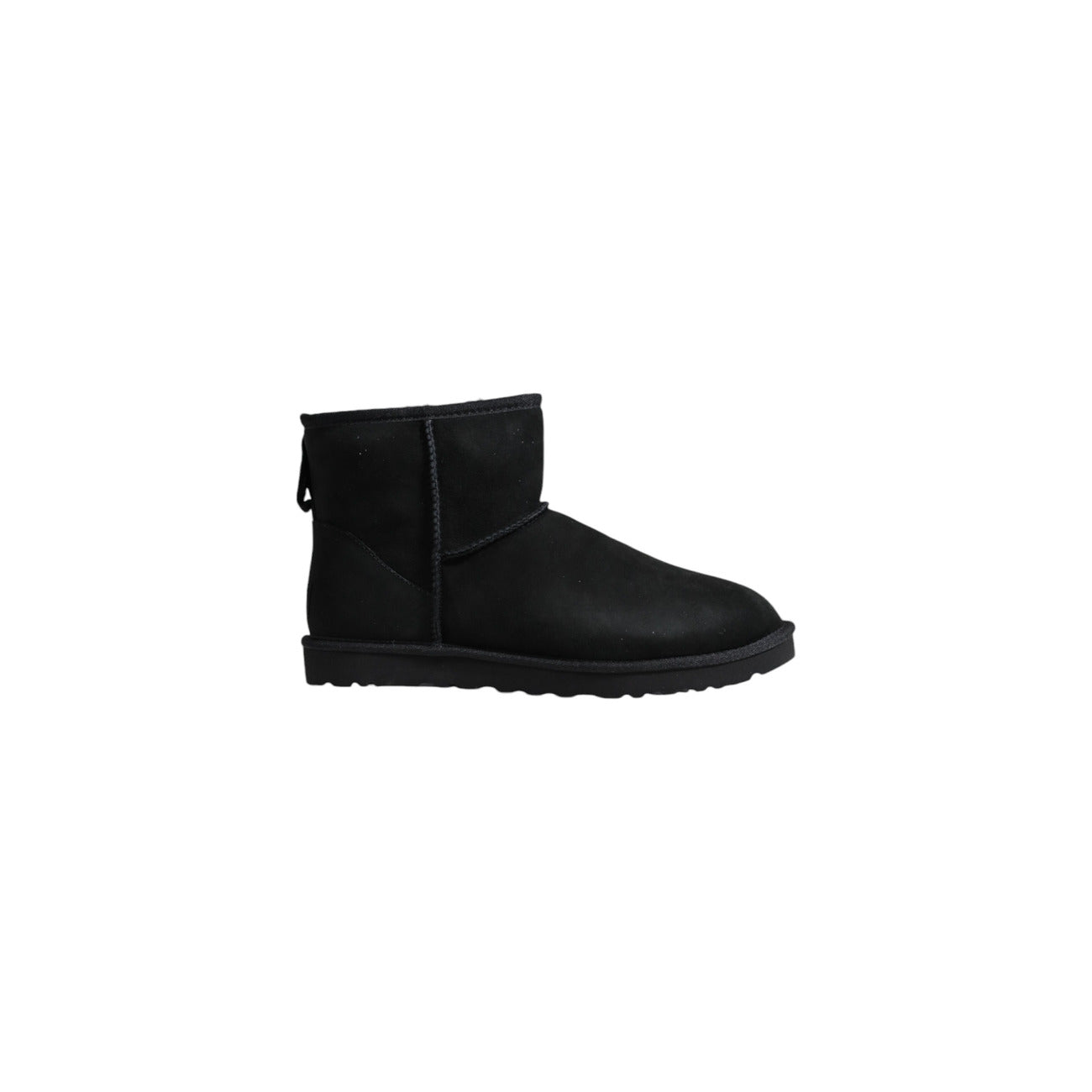 Bottines UGG Femme Noir Classique - Icône Intemporelle Hiver
